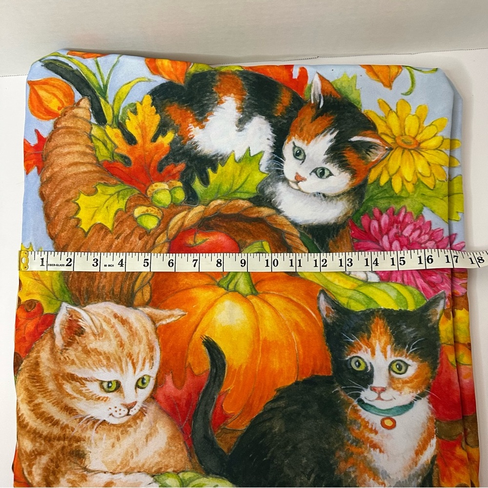 Toland Cat Pillow Covers - Picture 5 of 6